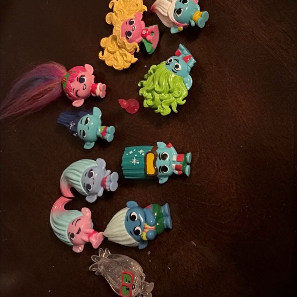 Trolls Colorful Action Figures Set